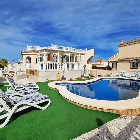 Tu Con Piscina Privada 펜션 *